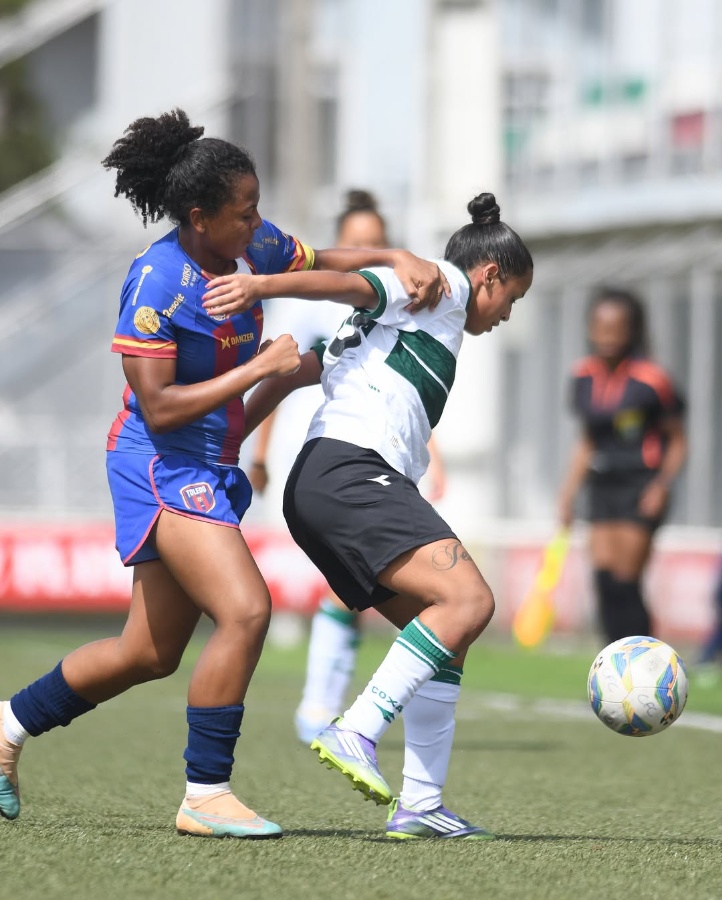 Toledo Esporte Clube encerra temporada com vice-campeonato Paranaense feminino