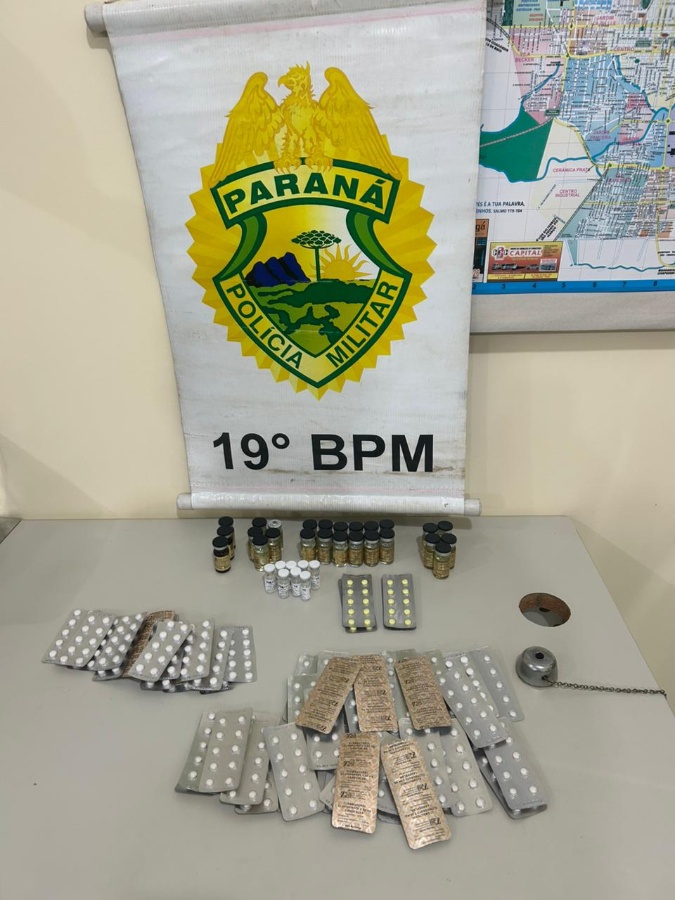 Anabolizantes e tadalafila são apreendidos em veículo vindo da fronteira durante Operação Natal em Toledo