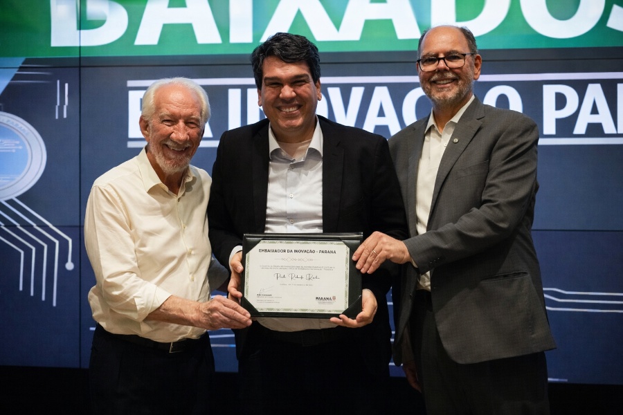 Vice-presidente do Biopark recebe Prêmio Embaixador da Inovação no Paraná