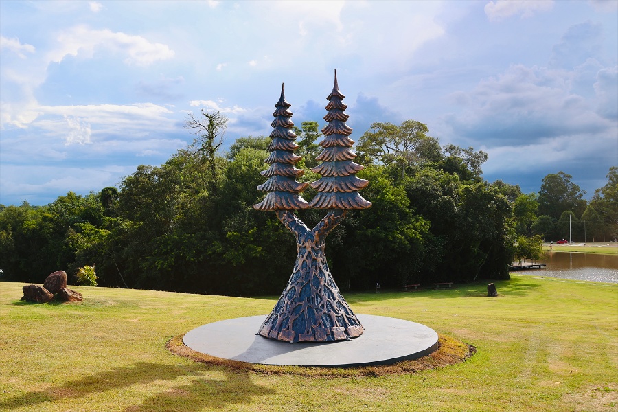 Monumento das Cooperativas é inaugurado e instalado no Parque do Povo Luiz Cláudio Hoffmann, em Toledo