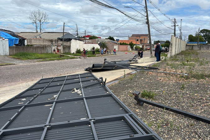 Simepar avalia nível do tornado que atingiu São José dos Pinhais sábado
