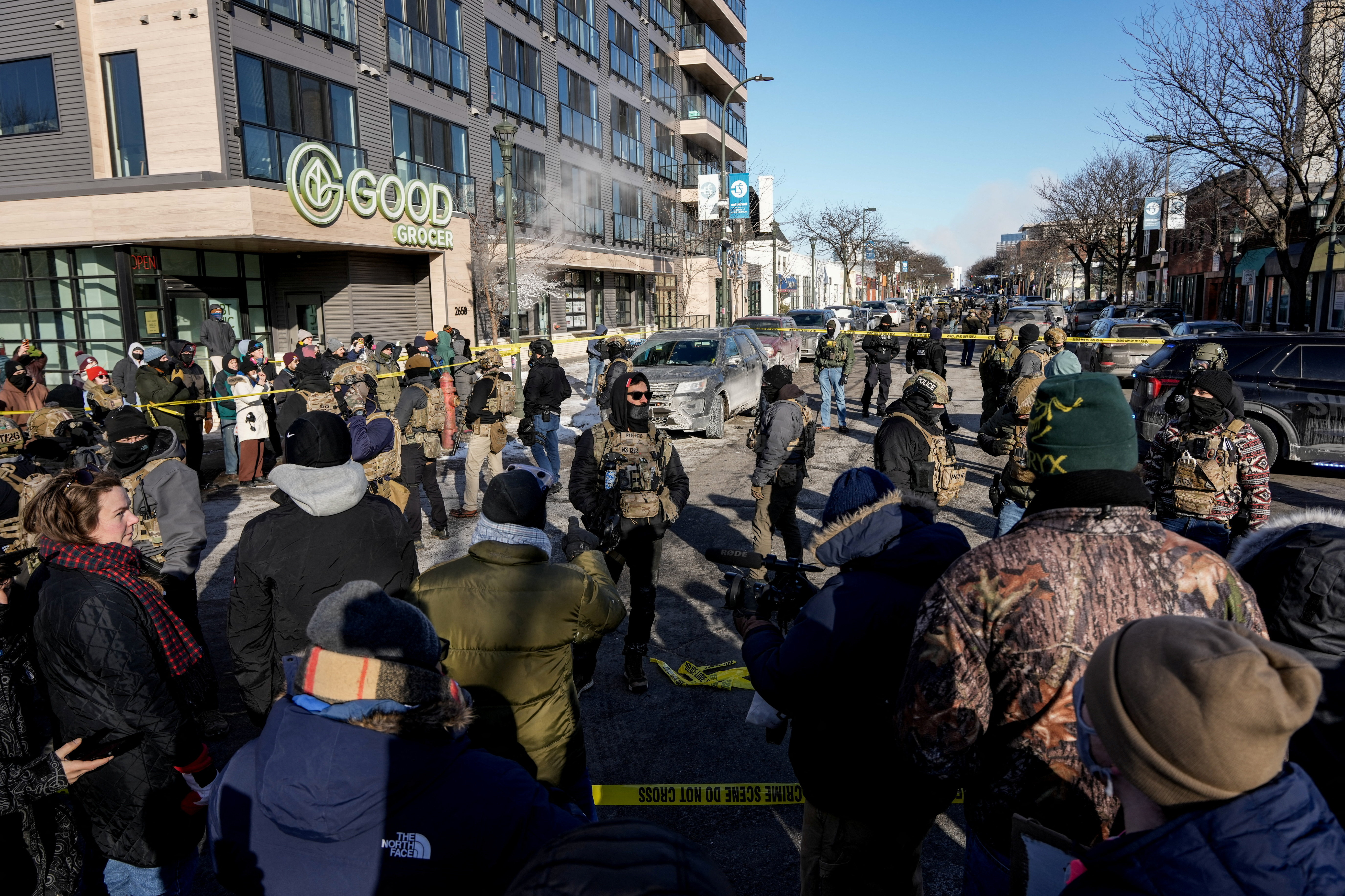 Agentes do ICE matam homem durante protesto em Minneapolis, nos EUA