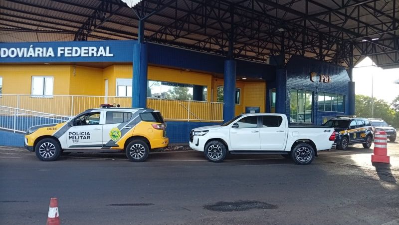 PM e PRF recuperam Hilux em Guaíra e adolescentes são apreendidos