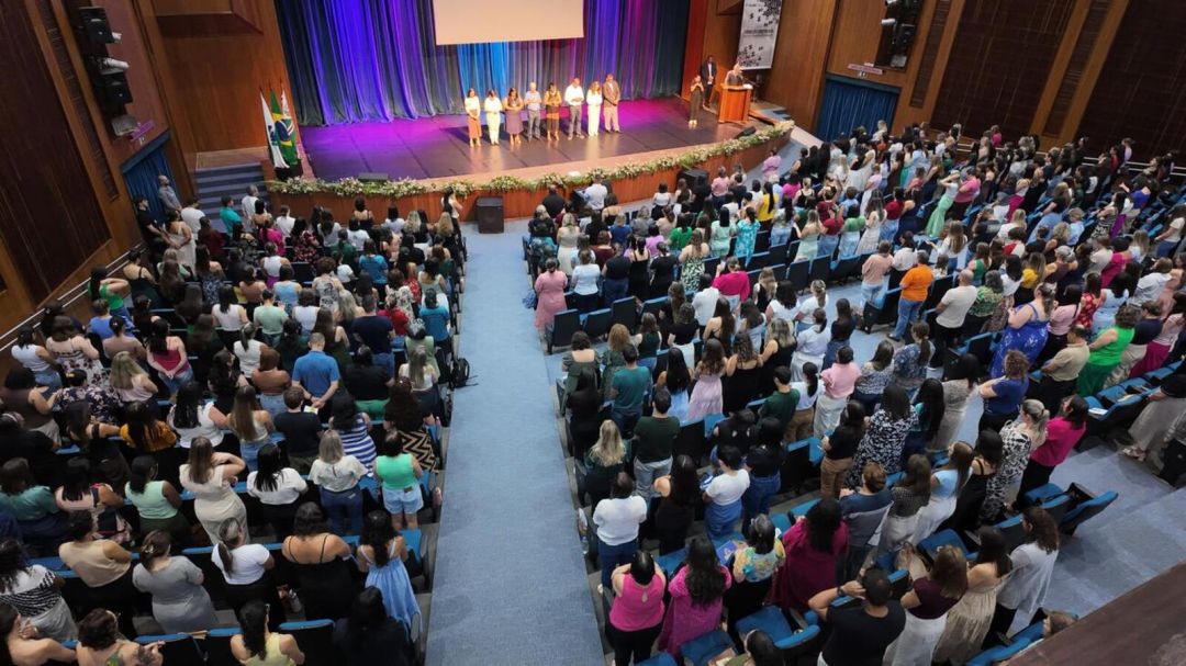Formação continuada marca abertura do ano letivo da rede municipal de Toledo