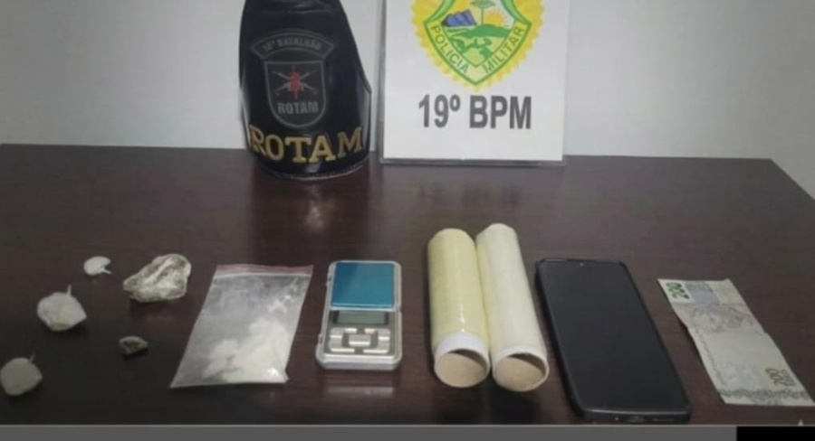 'Delivery' de drogas é desmantelado pela Rotam e homem acaba preso com cocaína e maconha em Toledo