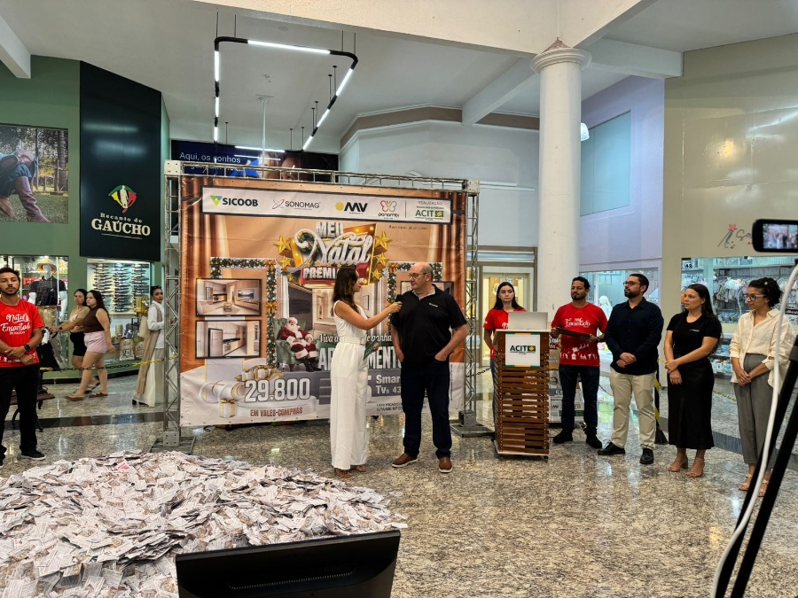 Confira quem ganhou o apartamento no sorteio da ACIT 'Meu Natal premiado'