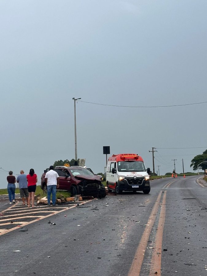 Acidente na PR-239 entre Assis Chateaubriand e Toledo deixa uma pessoa ferida