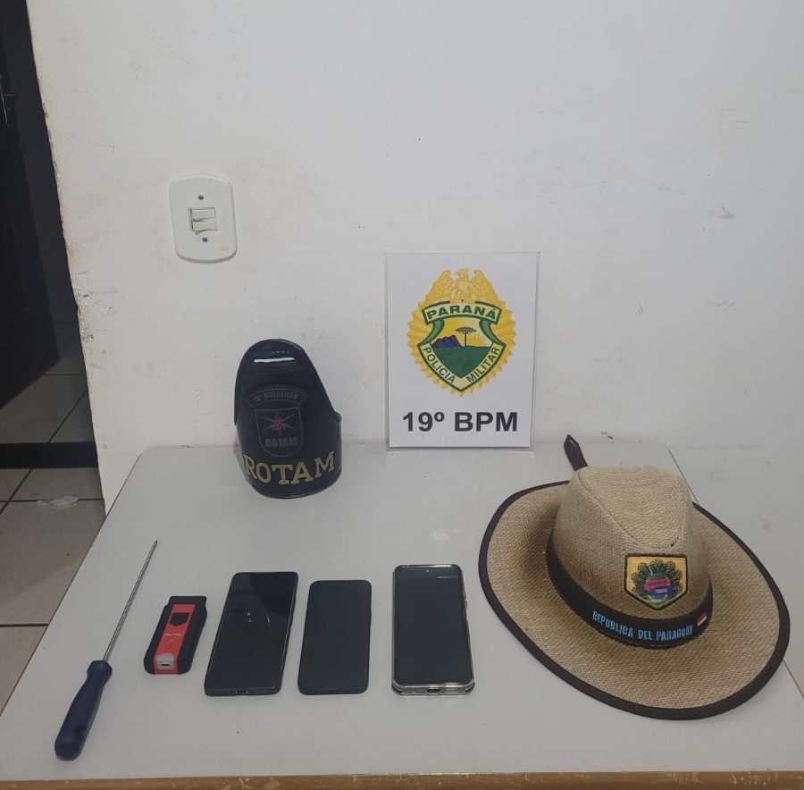 Perseguição na BR-163 em Toledo leva à detenção de envolvidos em tentativa de furto de Hilux