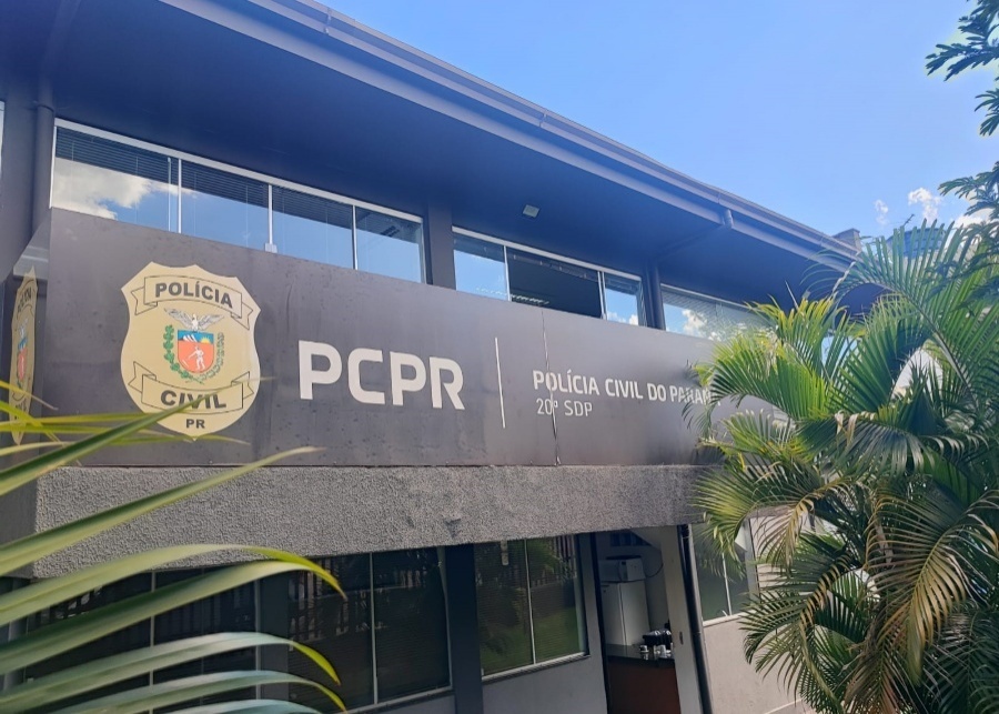 Mulher é detida por desacato, ameaça e falsa comunicação de crime dentro da Delegacia em Toledo