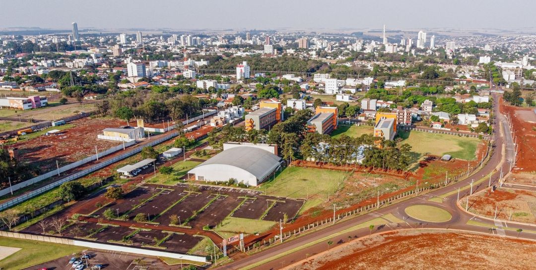 UTFPR Toledo celebra 19 anos com novos avanços acadêmicos e de infraestrutura