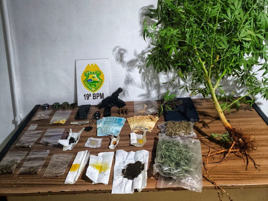 PM localiza drogas, arma e dinheiro após abordagem em Toledo