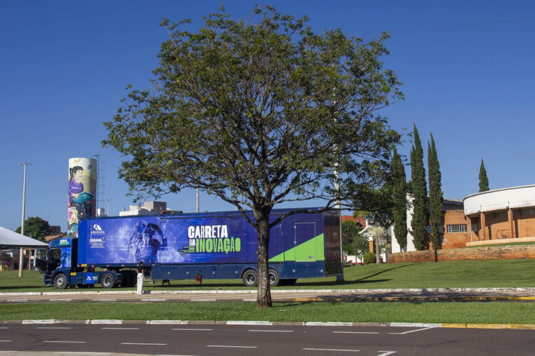 Carreta da Inovação abre programação com foco na democracia digital