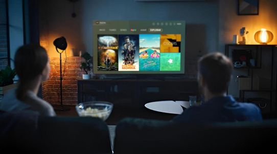 O que é o YouCine? Conheça o aplicativo que integra filmes e séries em um só lugar