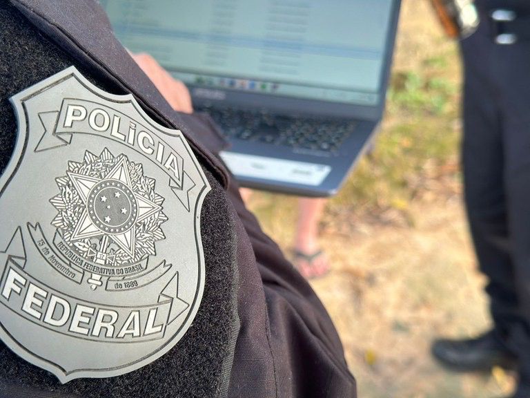 Polícia Federal deflagra operação contra abuso sexual infantil na internet em Cascavel