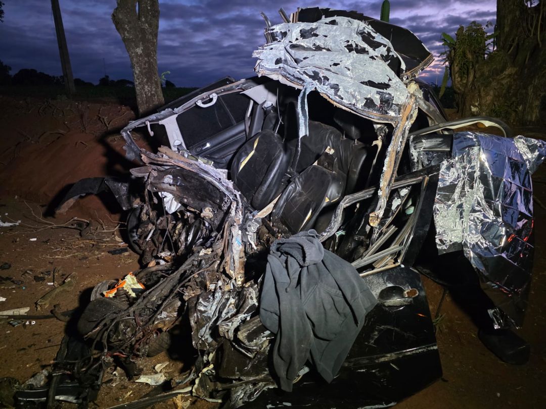 Jovem morre após colisão frontal com caminhão próximo ao aeroporto de Toledo
