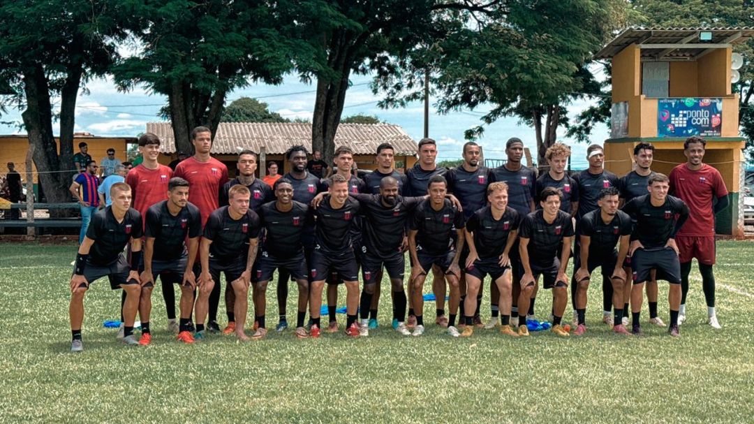 Toledo Esporte Clube vence amistoso e lança escolinha oficial em Novo Sarandi