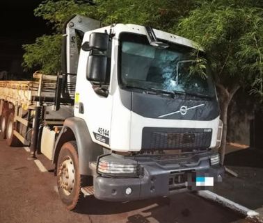 PM de Toledo localiza caminhão furtado na BR-163