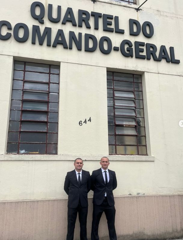 Sargentos do 31º BPM tomam posse no Curso de Formação de Oficiais da PMPR