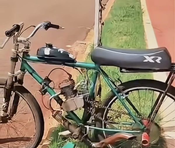 Bicicleta motorizada irregular é apreendida durante ação da GM em Toledo