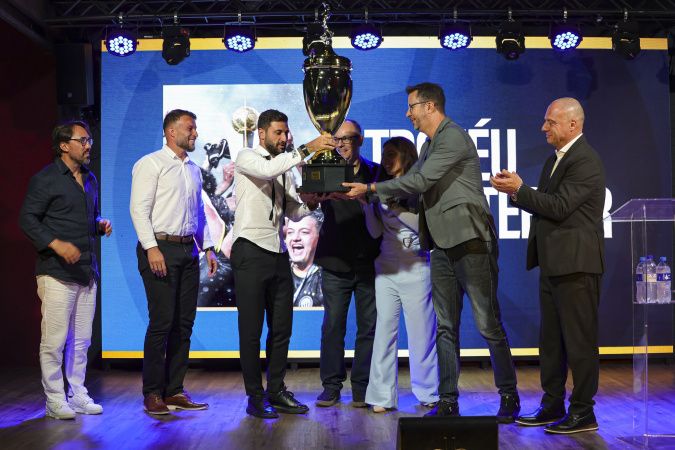 Apoiado pelo Estado, Campeonato Paranaense reconhece os melhores de 2026