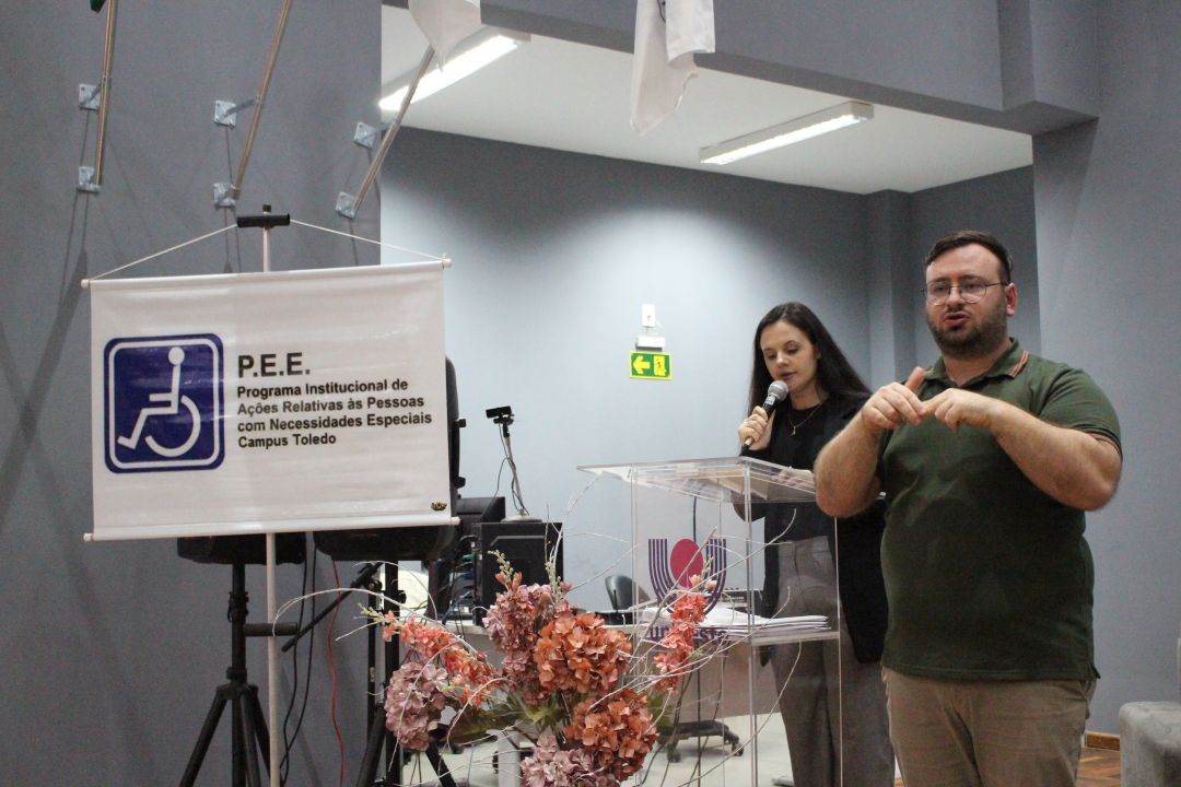 Unioeste promove curso básico de Libras em Toledo