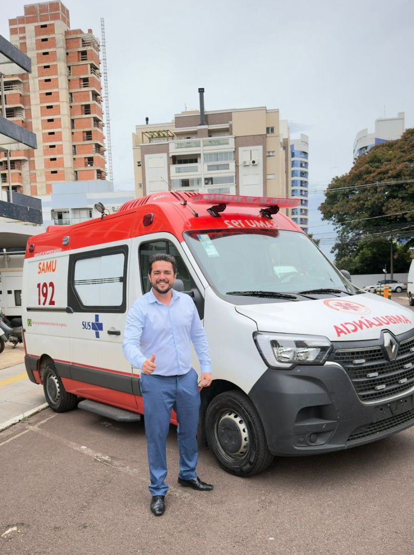 Vereador Roberto de Souza conquista mais uma ambulância para o Samu de Toledo