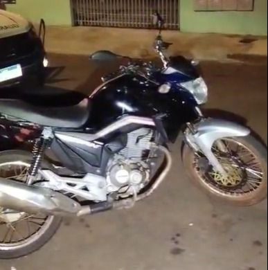 Após fuga, motocicleta com R$ 46 mil em débitos é apreendida em Toledo