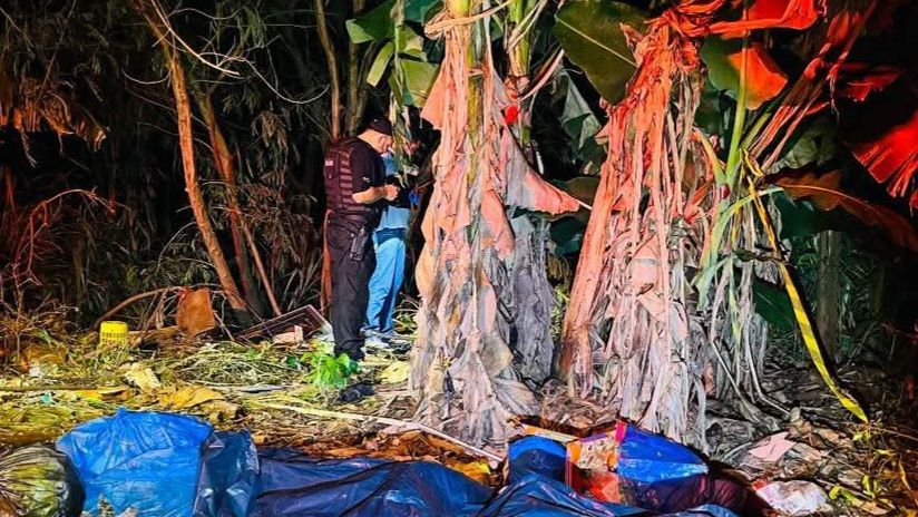 Corpo é localizado carbonizado e enrolado em pneus na fronteira