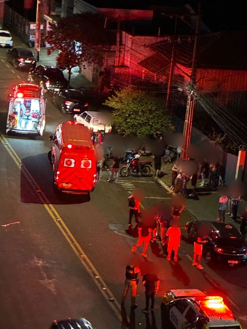 Motorista embriagado atropela três pedestres, atinge veículos, foge e é preso no interior de Toledo