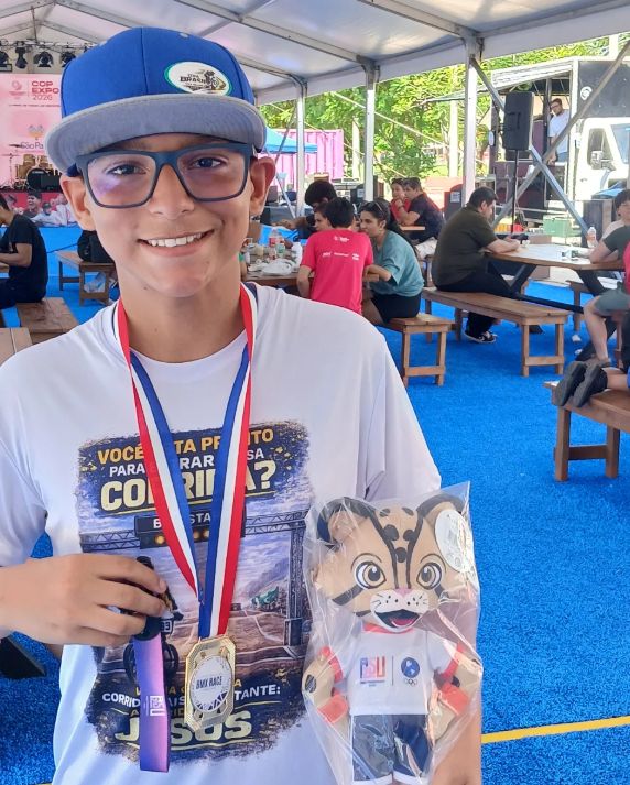 Atleta de Toledo, Heitor Isaque conquista título na Copa Paraguai de BMX