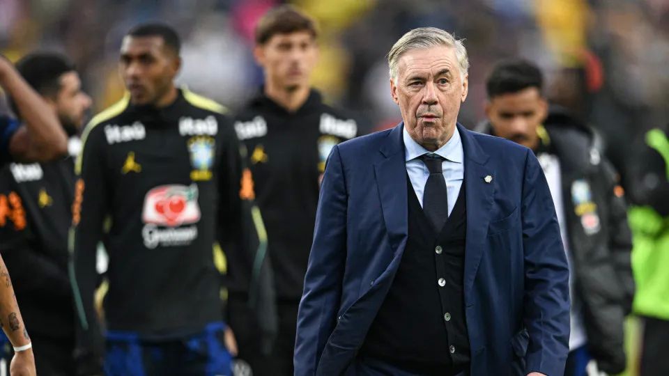 Ancelotti garante Danilo e diz ter time quase fechado para a Copa do Mundo