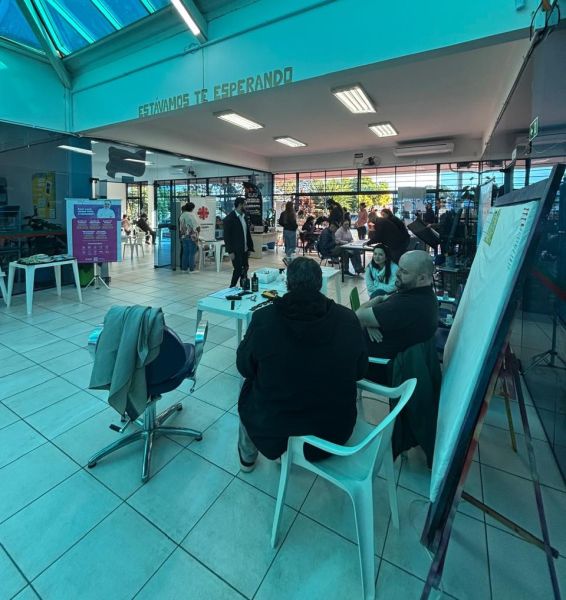 Vila Pioneiro recebe Sine em Movimento com vagas de emprego