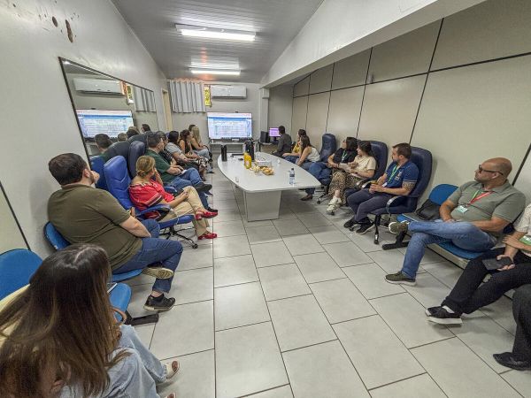 Secretaria de Saúde de Toledo recebe técnicos de Altônia e da 12ª Regional