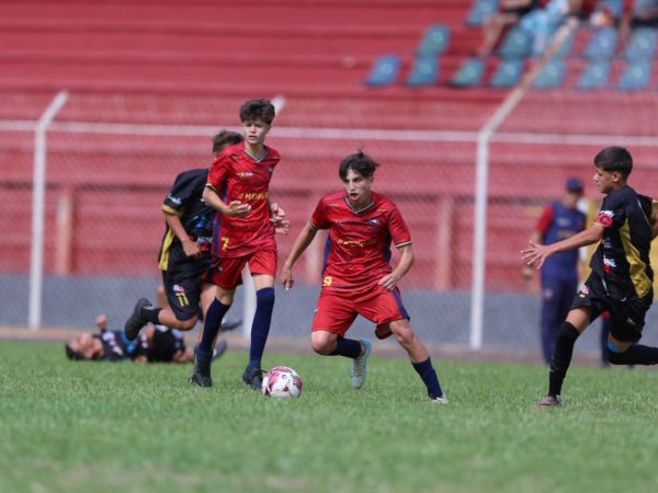 Sub-17 do TEC aplica goleada histórica de 12 a 1 sobre o Cambé com seis gols de Pietro; Sub-15 perde em casa