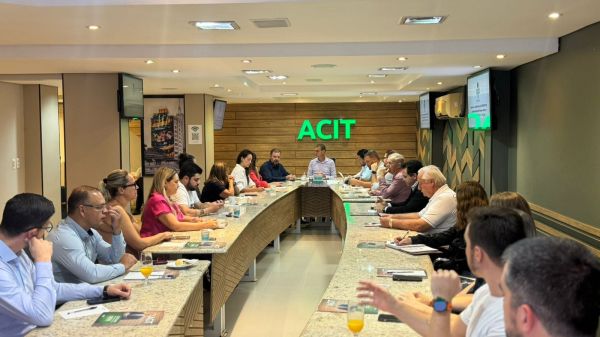 Diretoria da ACIT conhece estrutura e atribuições do Conselho Municipal de Proteção e Defesa do Consumidor