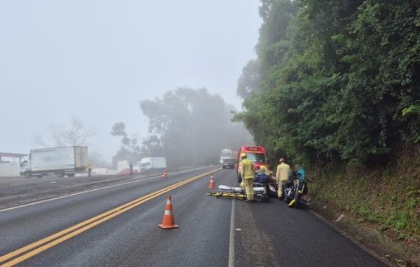 Moradores de Novo Sarandi se ferem em colisão com caminhão na PR-483, em Francisco Beltrão
