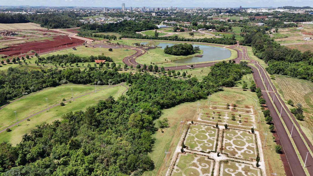 Confira o ‘Abre e Fecha’ dos serviços públicos e comércio de Toledo para os feriados de Sexta-feira Santa e Páscoa