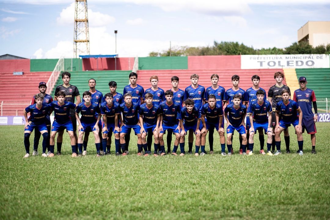 Base do Toledo Esporte Clube recebe o Paraná Clube em rodada dupla decisiva no 14 de Dezembro
