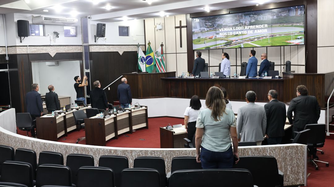 Câmara de Toledo aprova reposição inflacionária de 3,89% para prefeito, vice, secretários e vereadores