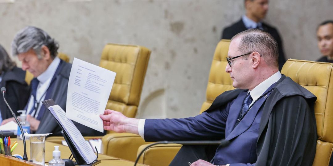 Zanin vota a favor de eleições diretas para governador do Rio de Janeiro