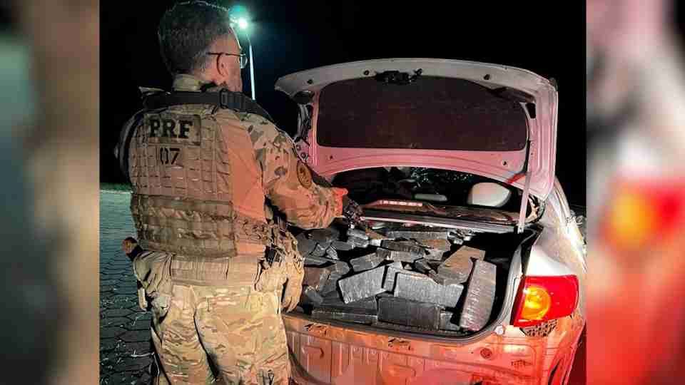 Em fuga da PRF, carro capota e menores são apreendidos com 660 kg de maconha em Assis Chateaubriand