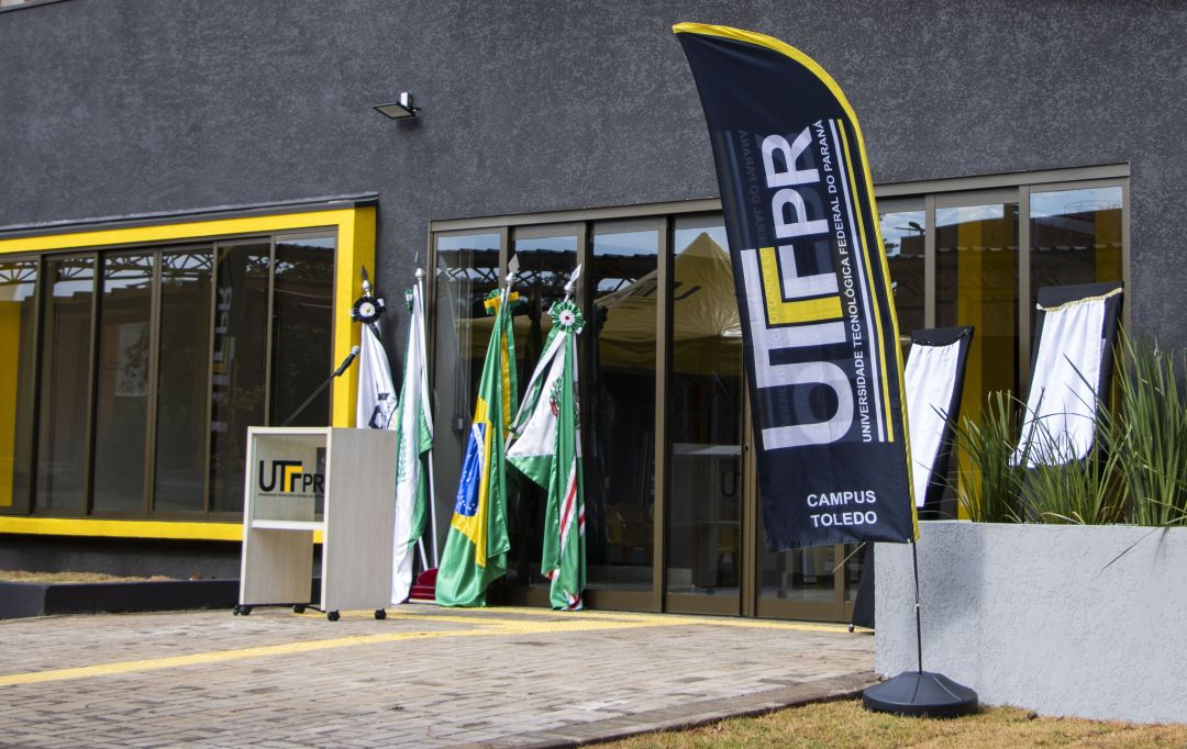 UTFPR Toledo realiza recondução de diretor-geral e inaugura laboratório voltado à inovação em materiais