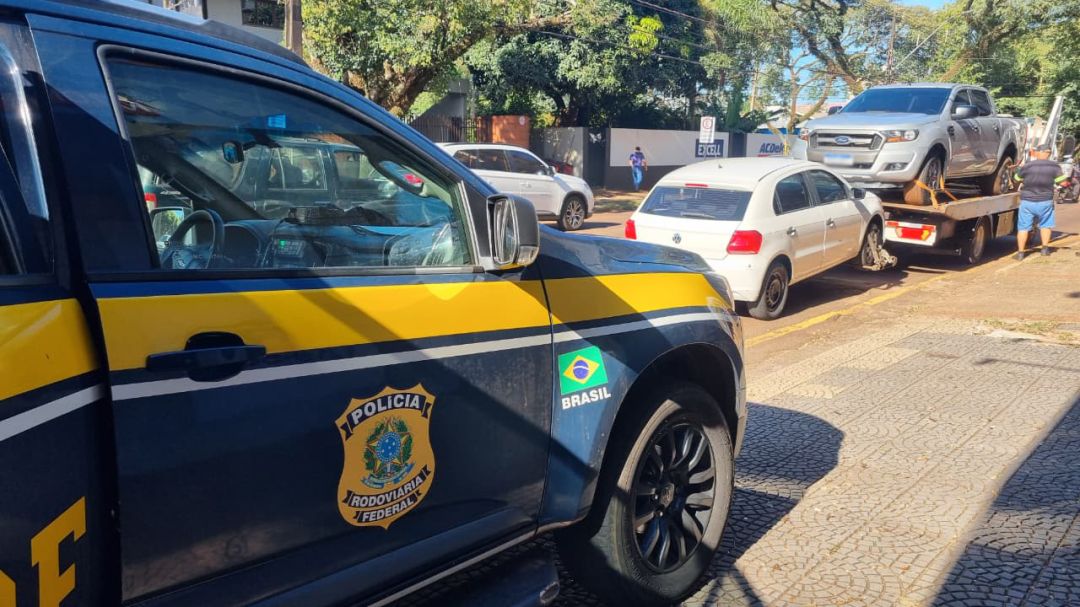 Perseguição na BR-163 termina com apreensão de drogas e dois detidos