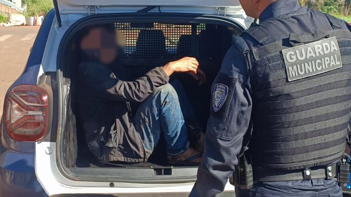 Homem foragido é preso pela Guarda Municipal no dia do próprio aniversário em Cascavel