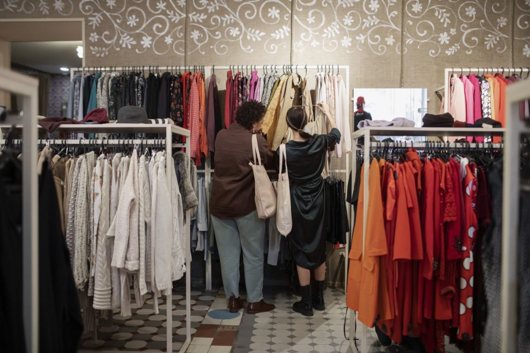 Campanhas promocionais da ACIT impulsionam vendas e atraem novos clientes no comércio local