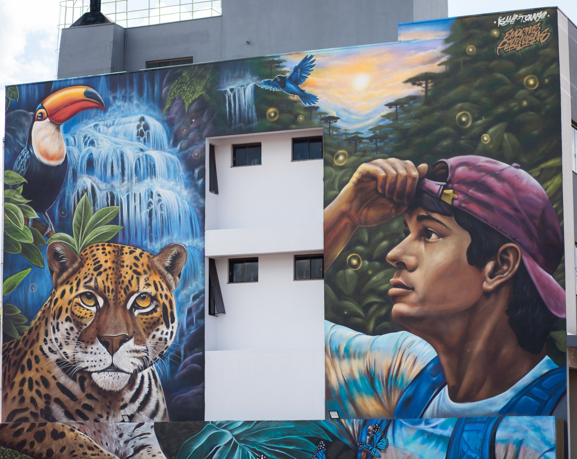 Arte em Graffiti é entregue para a comunidade na Vila Pioneira em Toledo