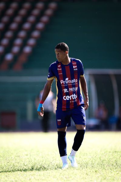 Toledo Esporte Clube recebe o Rio Branco em confronto decisivo pela Segundona do Paranaense