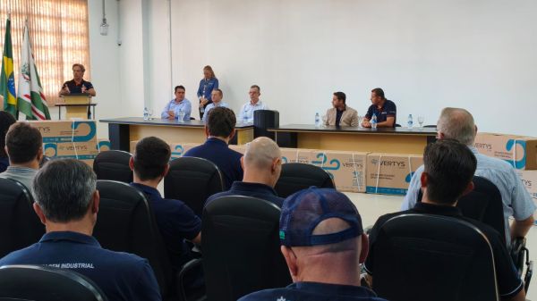 Vertys Home entrega equipamentos ao Senai  e reforça formação profissional em Toledo