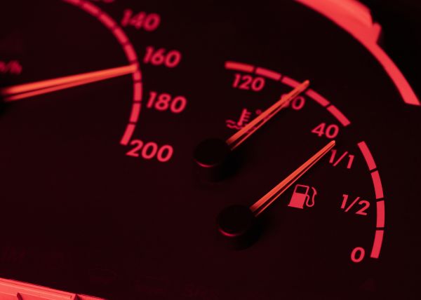 Campanha em Toledo destaca riscos da alta velocidade e pede atenção dos motoristas