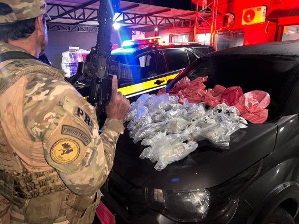 PRF apreende cocaína e haxixe escondidos em tanque de combustível em São Pedro do Iguaçu